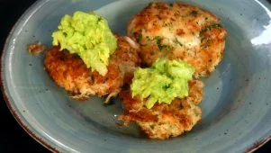 Spicy Crab Cakes and Guacamole