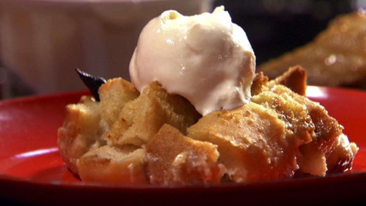 Huggy Buggy Bread Pudding