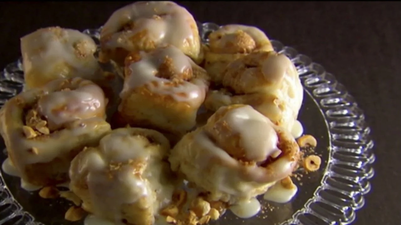 Hazelnut Cinnamon Rolls