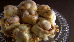 Hazelnut Cinnamon Rolls