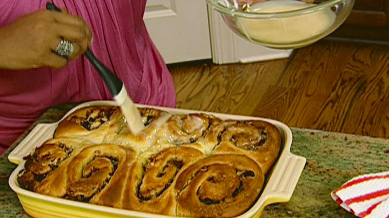 Nana's Cinnamon Rolls