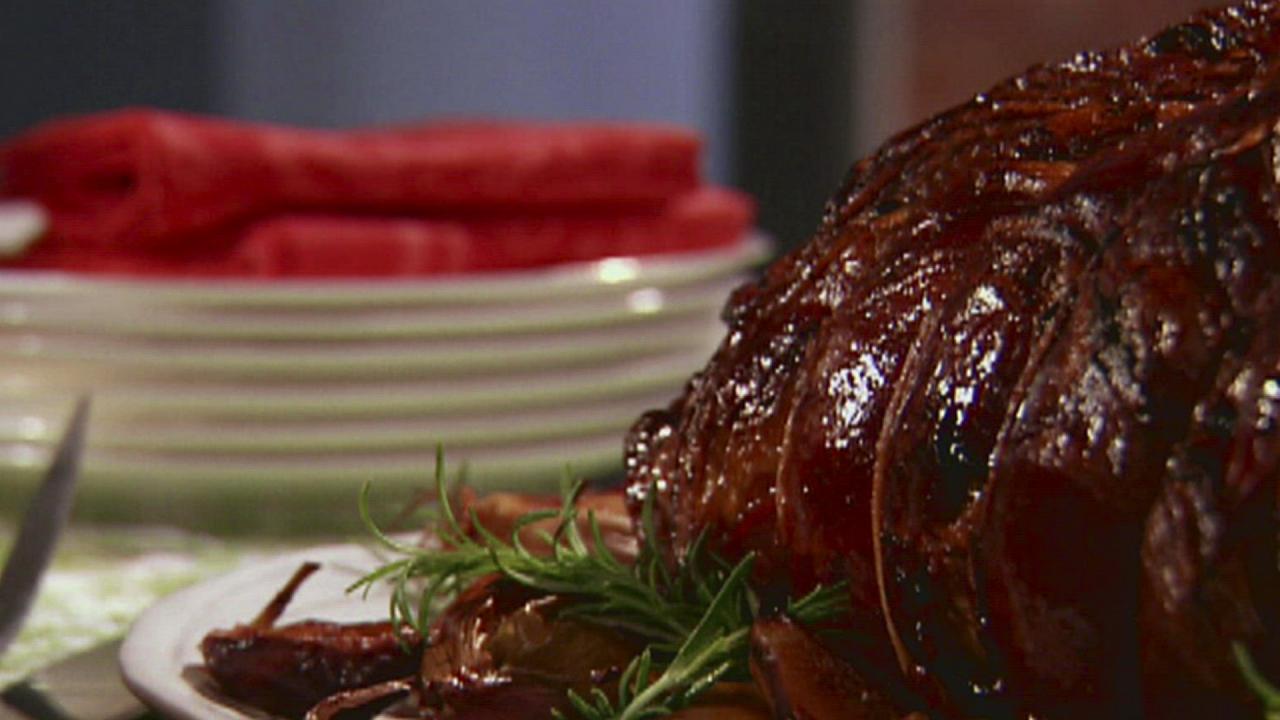 Standing Rib Roast With Figs