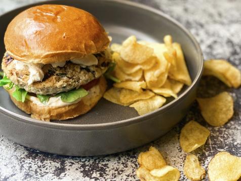 Green Lemon Chicken Burgers