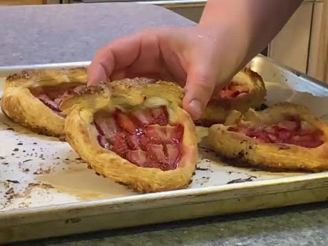 Mini Strawberry Pies
