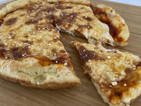 Easy Cast-Iron Skillet Pizza