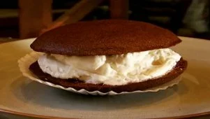 Whoopie Pies With Chuck