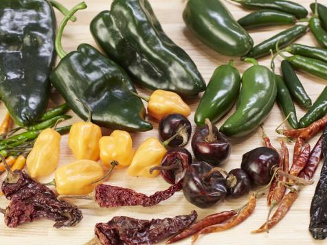 How to Handle and Store Chiles