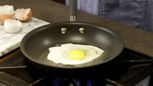 Eggs 101: Fried