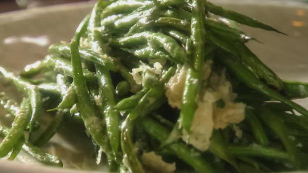 Parmesan-Roasted Green Beans image
