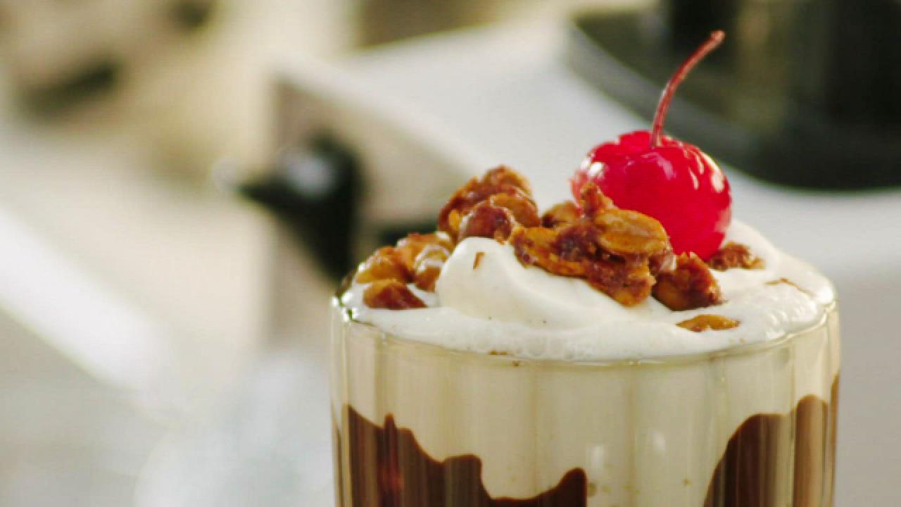 Hot Fudge Milkshakes