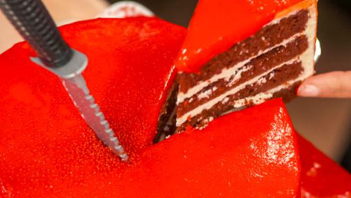 Bloody Vampire Cake #HalloweenTreatsWeek - 4 Sons 'R' Us