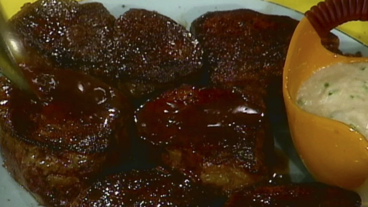 Beef With Horseradish Sauce