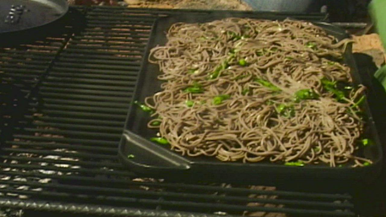 Crisp Ginger Soba Noodles