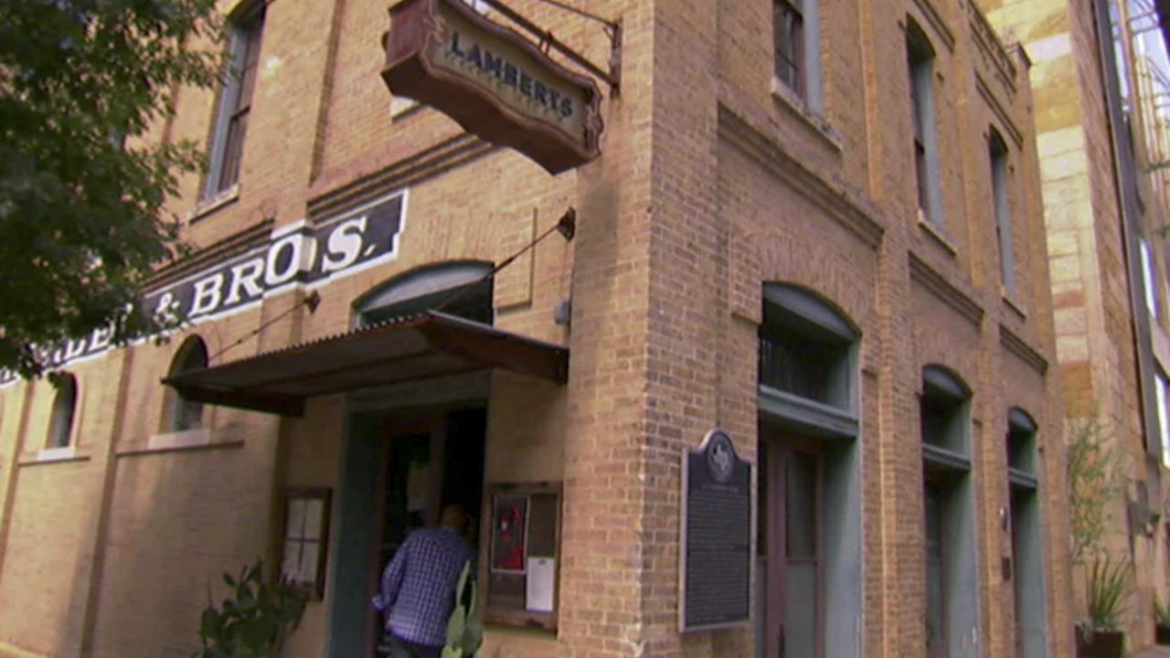 Lambert's Pork Ribs in Austin