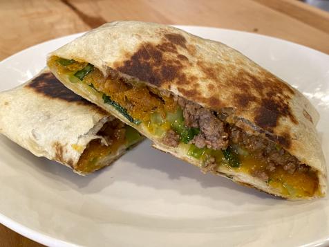 Crunchy Sloppy Joe Wraps