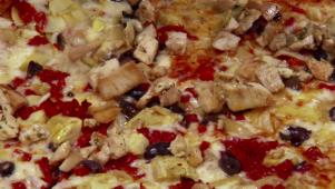 Garlic Chicken Pizza