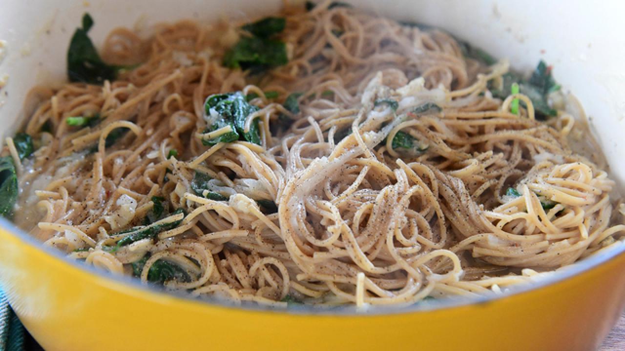 One-Pot Clam Spaghetti