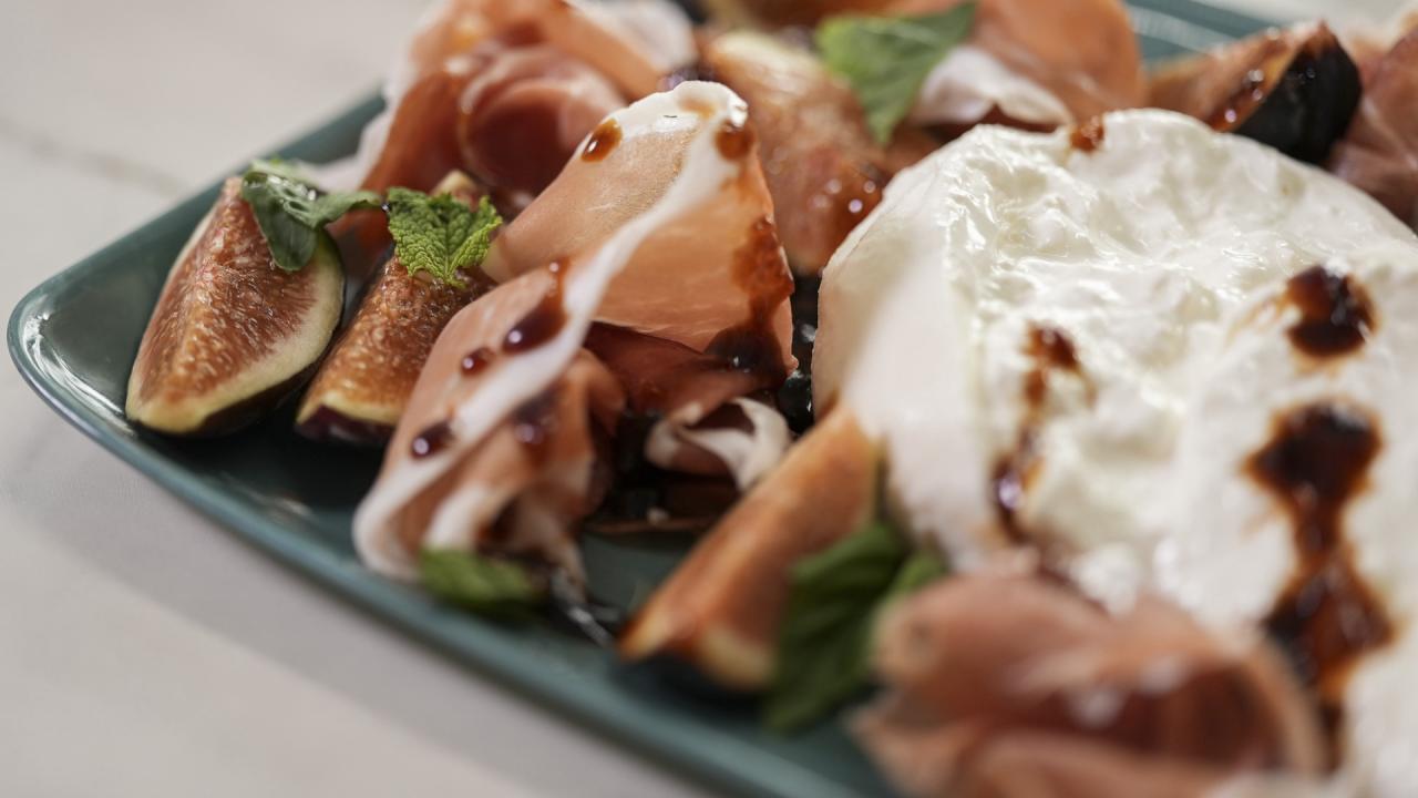 Creamy Burrata and Sweet Fig Appetizer