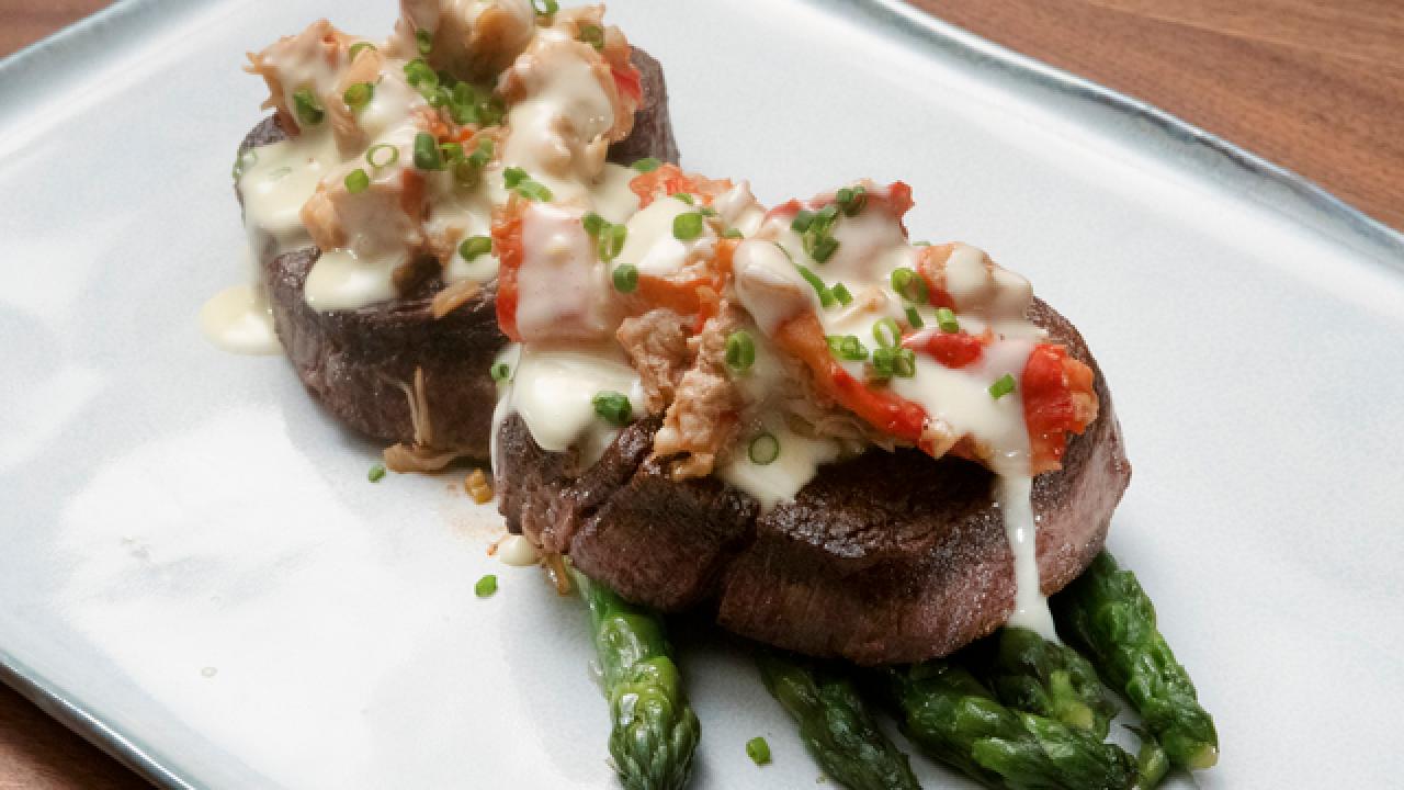 Steak Oscar with Sauteed Asparagus