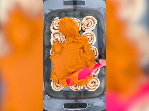 The No-Stir Dump Cake Trend