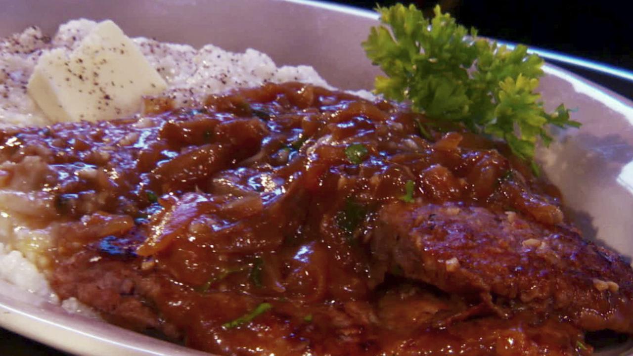Grits and Grillades by Louie
