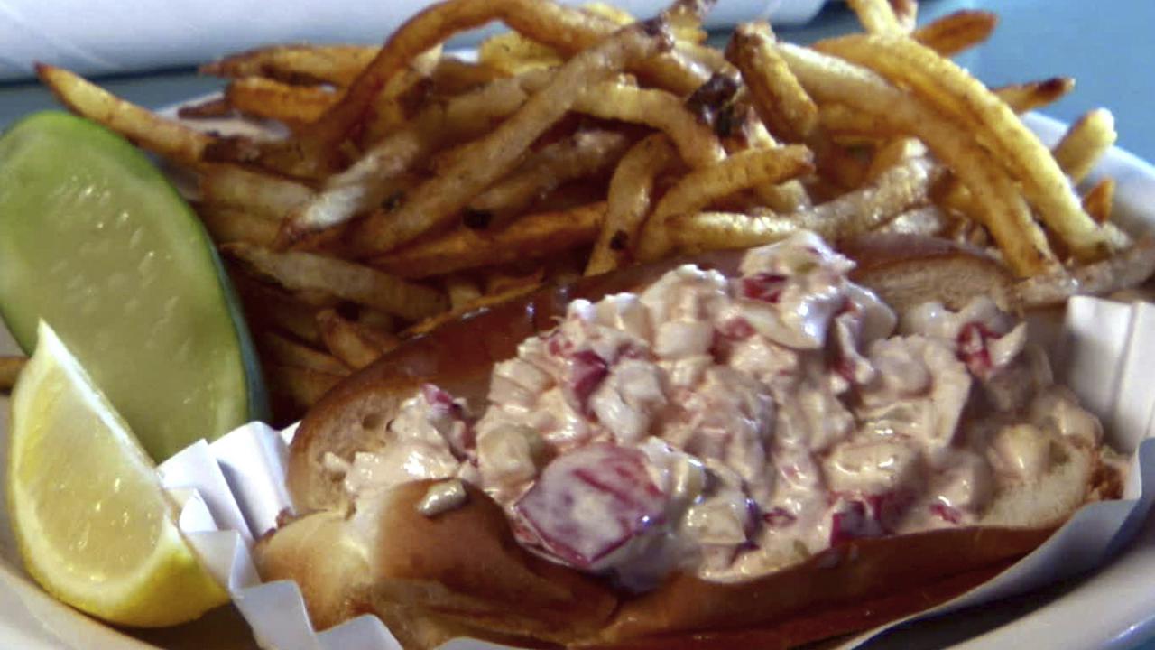 Maine Lobster Roll in Colorado