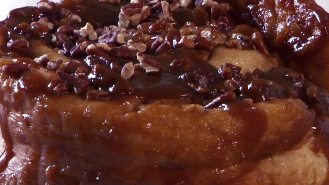 Caramel Pecan Roll