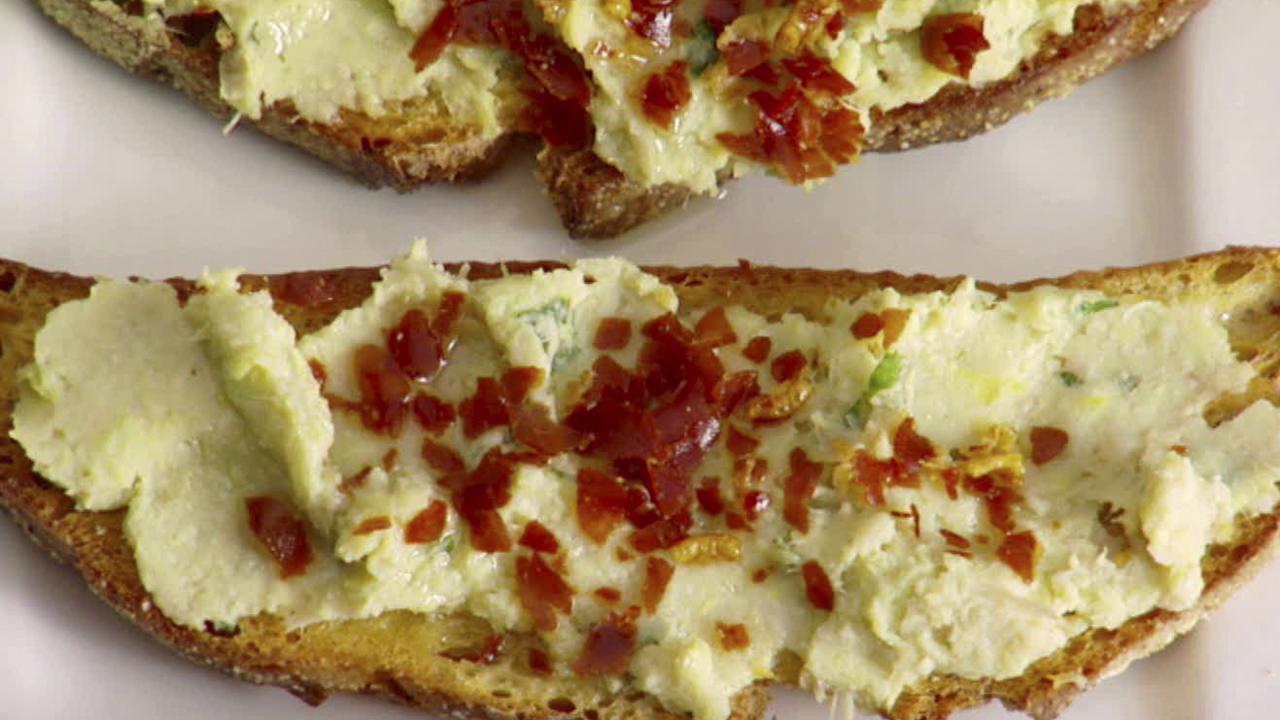 Artichoke and Bean Crostini