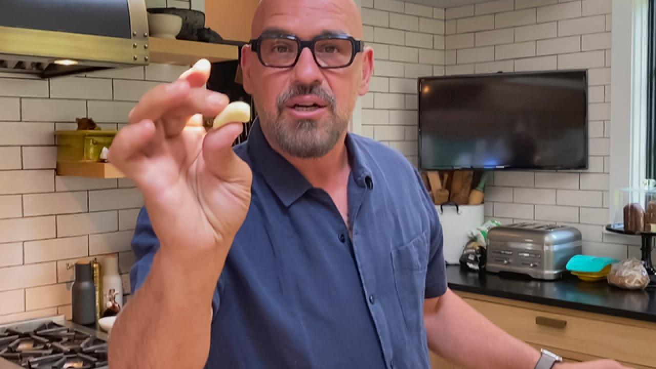 How to Peel Garlic