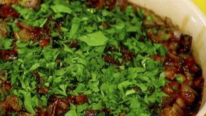Baked Beans With Bacon & Onion