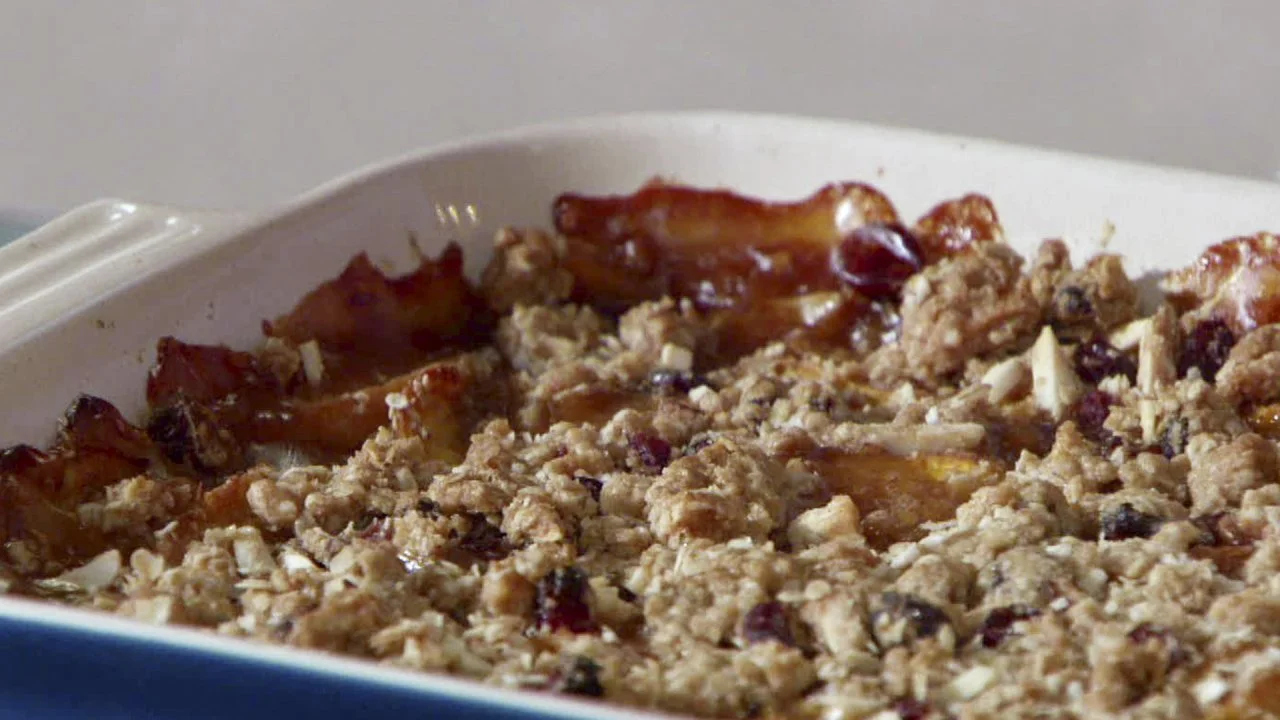 Guy's Cin-ful Peach Cobbler