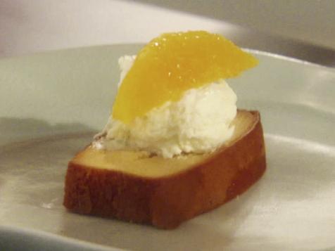 Pound Cake With Citrus Cream