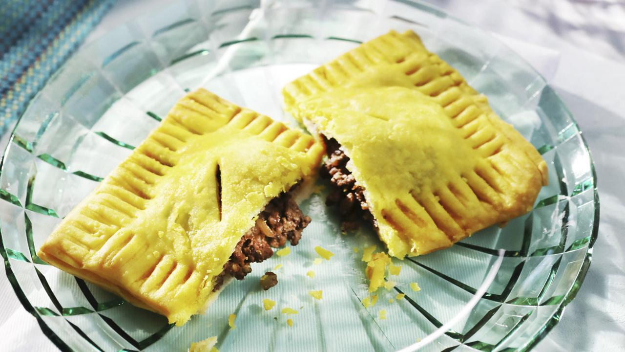 Mini Golden Beef Pockets