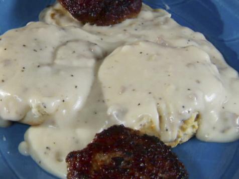 Putah Creek Biscuit and Gravy