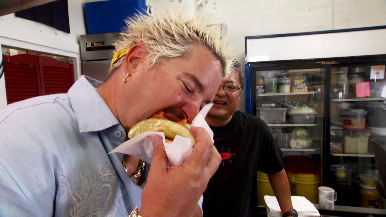 Hanks Hawaiian Chicago Dog