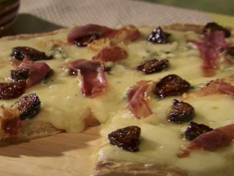 Four Cheese Fig-Prosciutto Pie