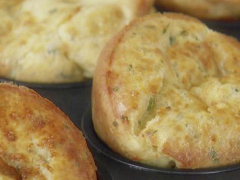 Garlic and Cheese Popovers