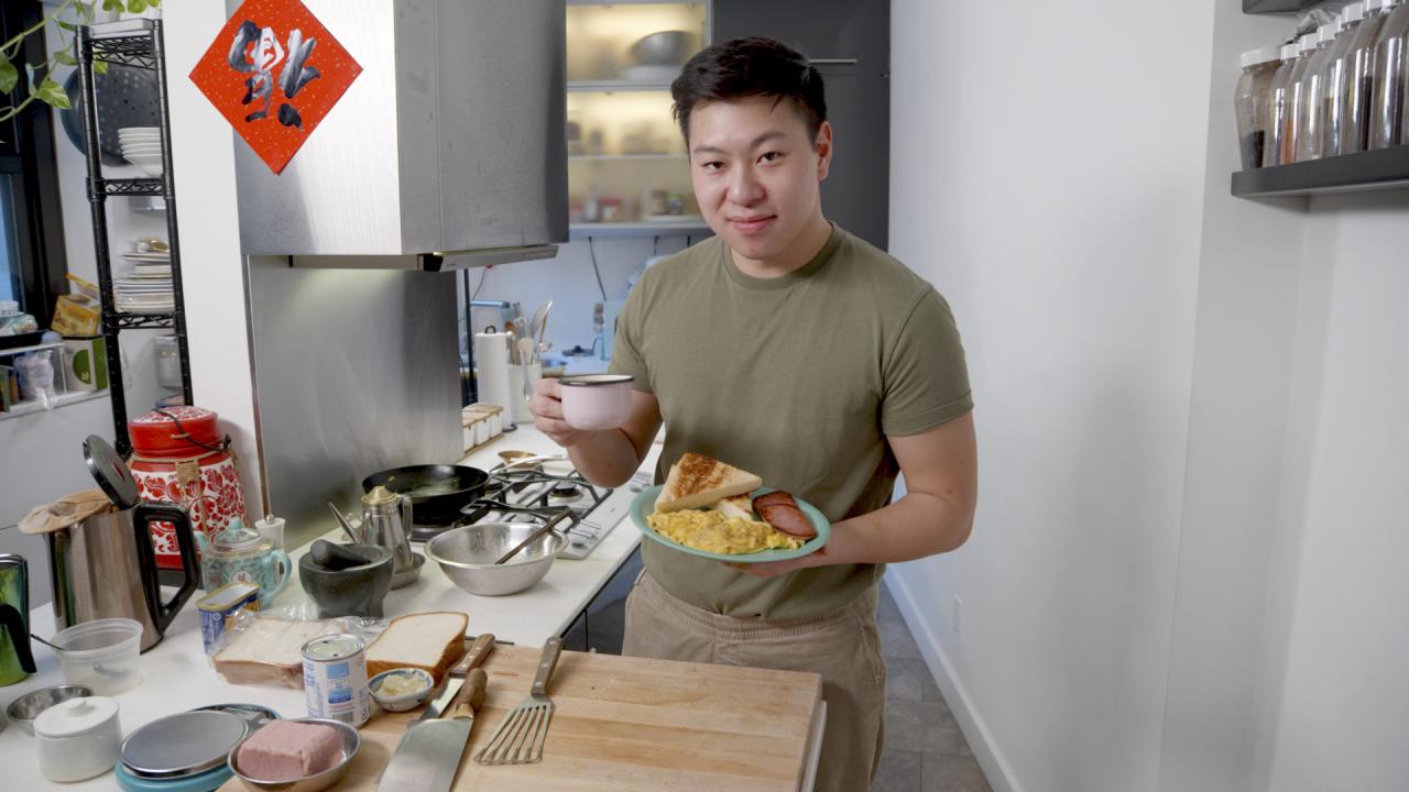 Crack an Egg with Lucas Sin