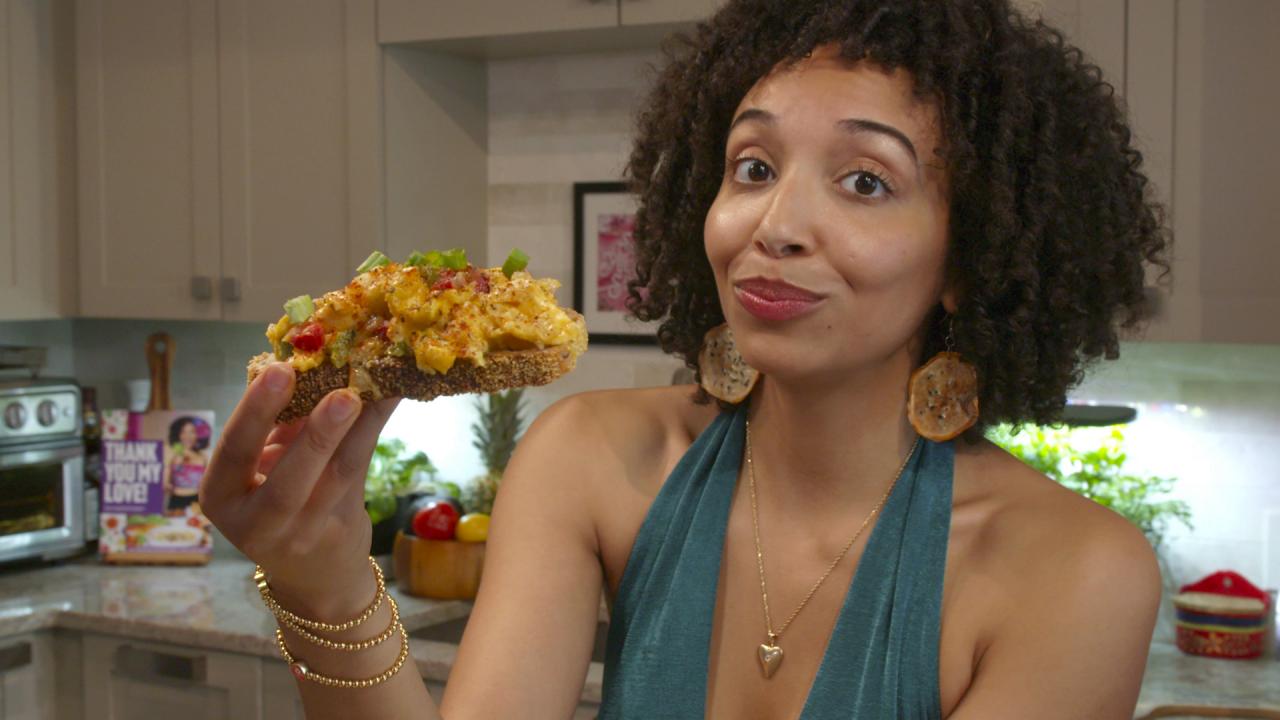 Crack an Egg with Gabrielle Reyes