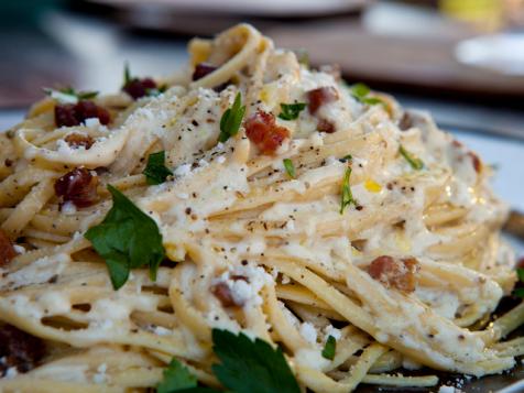 Cacio e Pepe with Crispy Pancetta