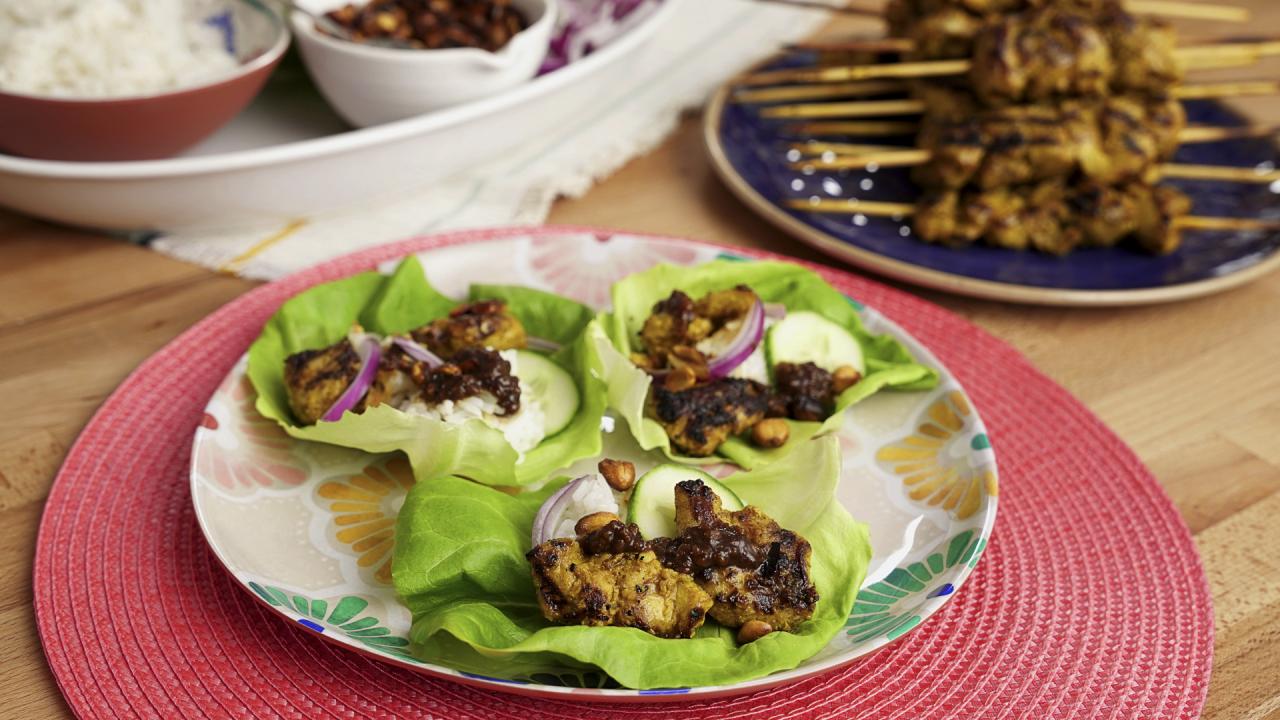 Thai Chicken Satay Lettuce Cups