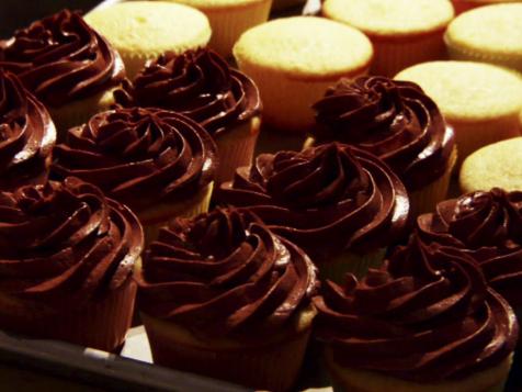 Sour Cream Cupcakes