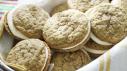 Brown Sugar Oatmeal Cream Pies
