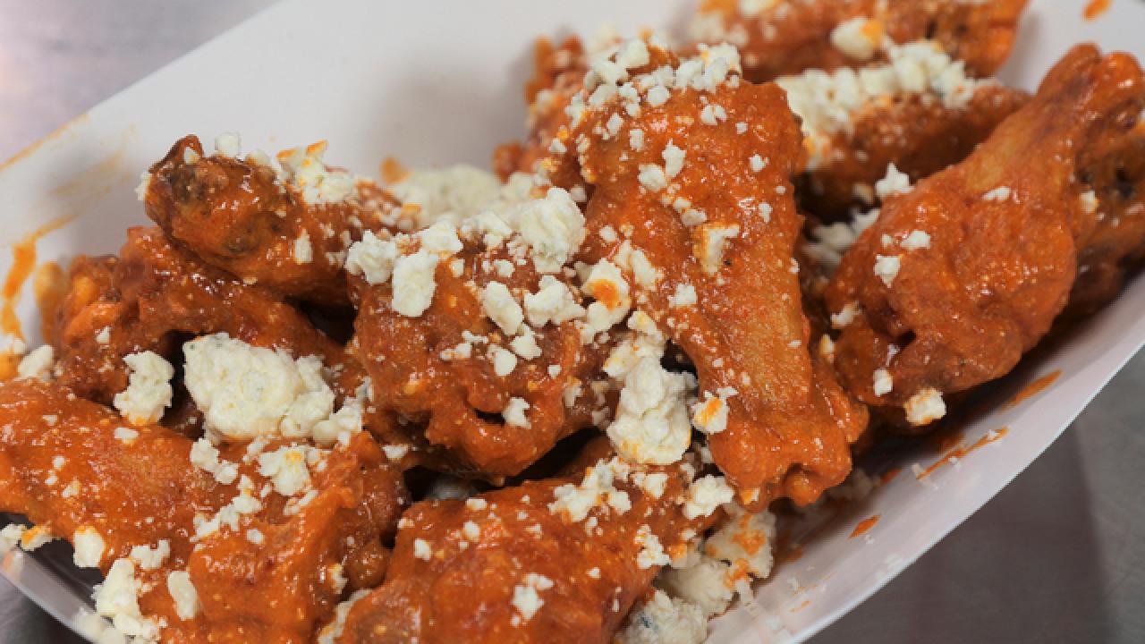 Wings with Spicy Bleu 17