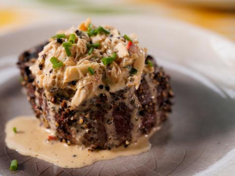 Peppercorn-Crusted Filet with Crab Au Poivre
