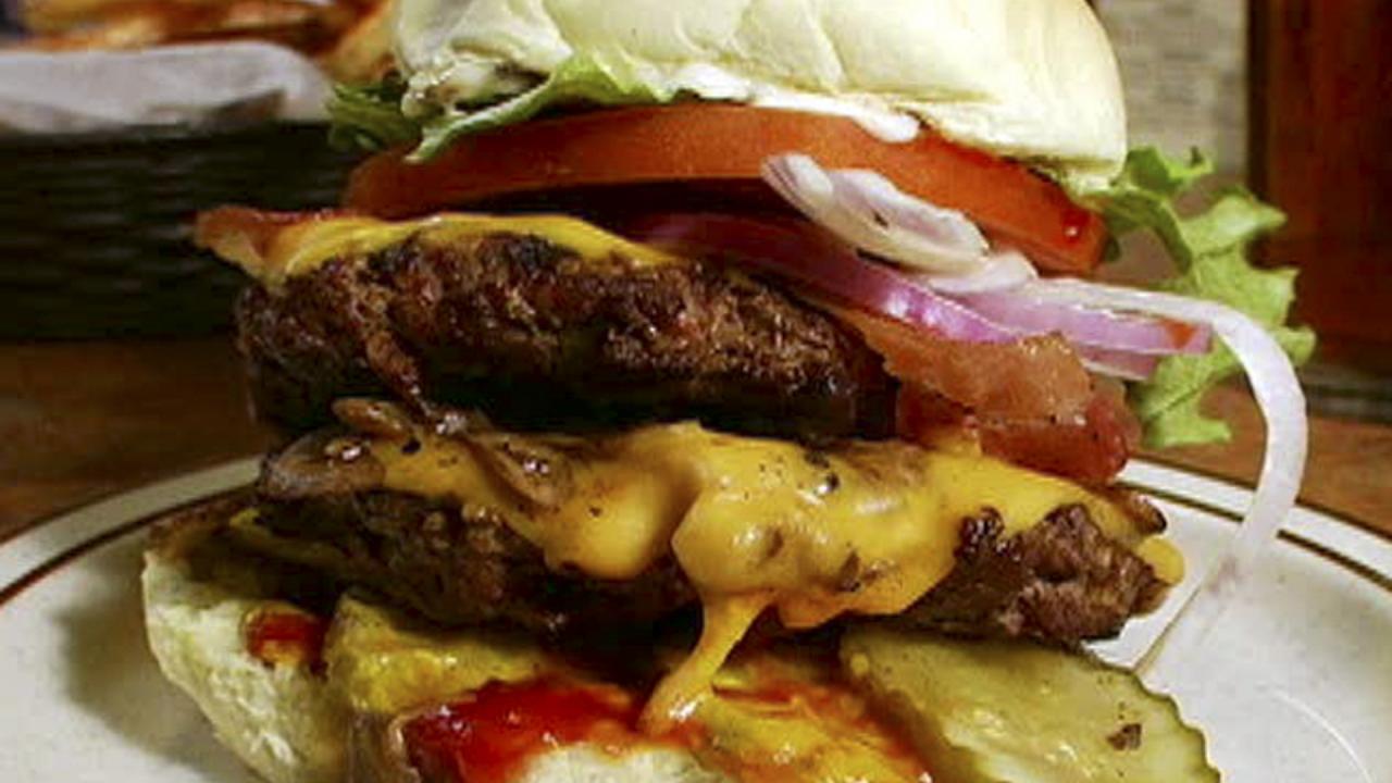 Mo-Fo Burger