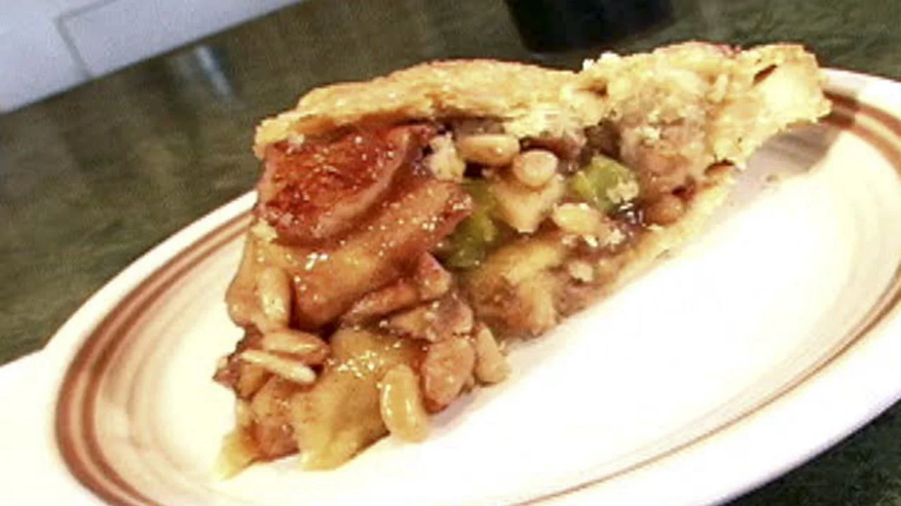 New Mexican Apple Pie