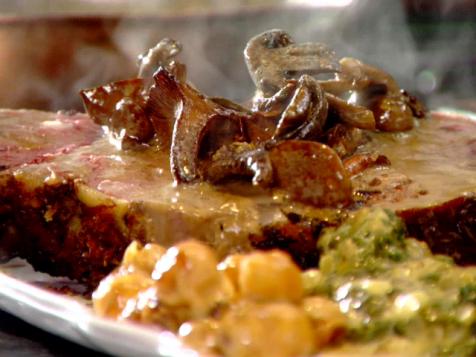 Horseradish and Garlic Prime Rib