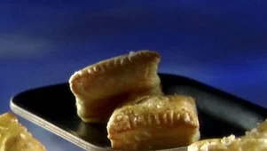 Guy's Sweet Figs in a Blanket