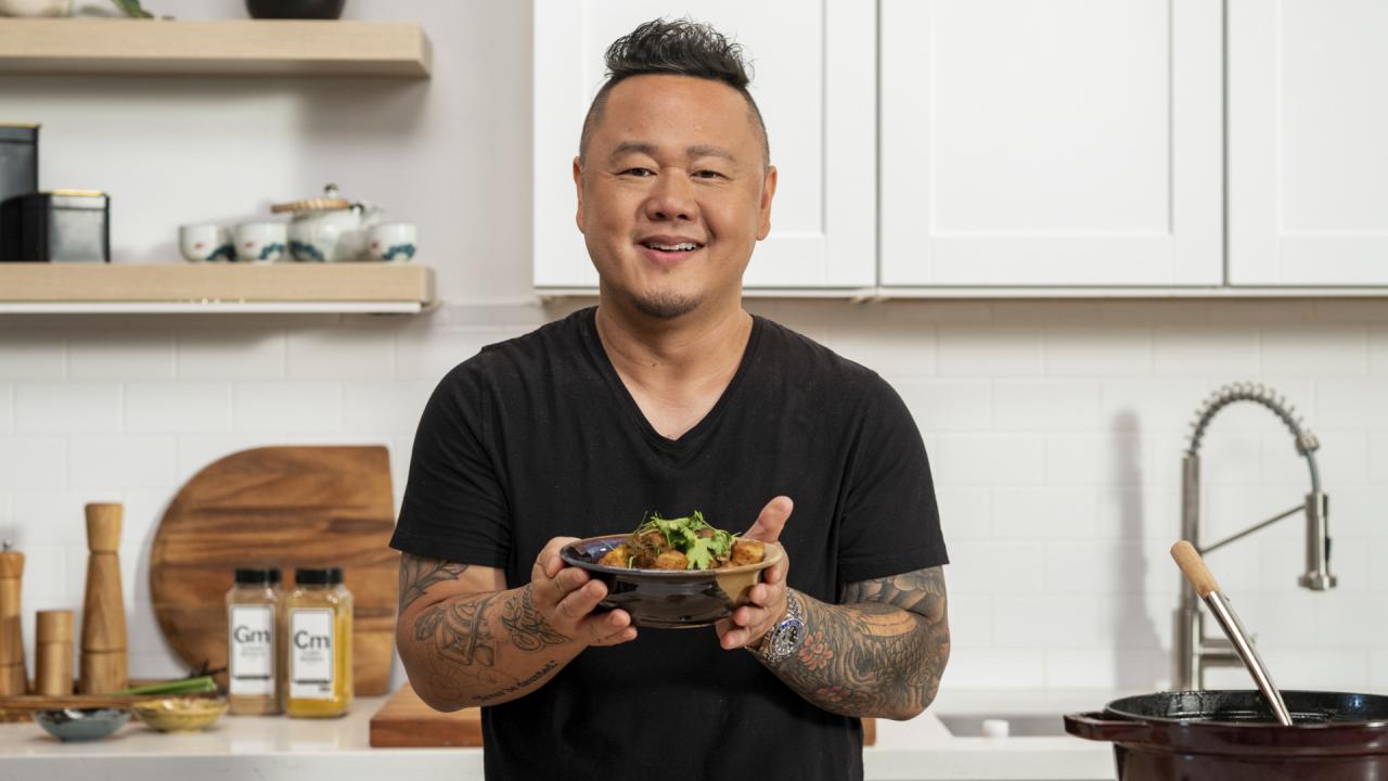Northern Thai Pork Belly Curry (Kang Hung Lay)